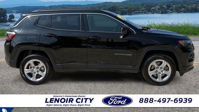 2024 Jeep Compass Altitude
