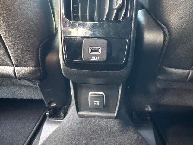 2025 Jeep Compass - $23,300