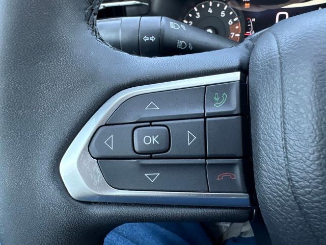 2025 Jeep Compass - $23,300