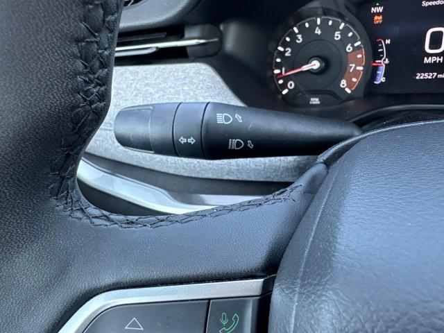 2025 Jeep Compass - $23,300