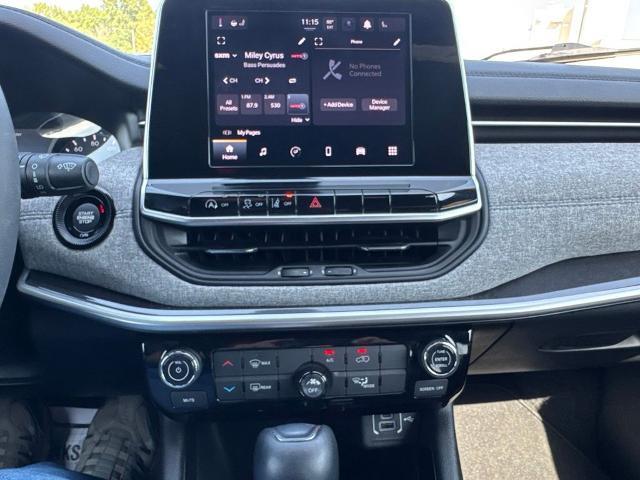 2025 Jeep Compass - $23,300