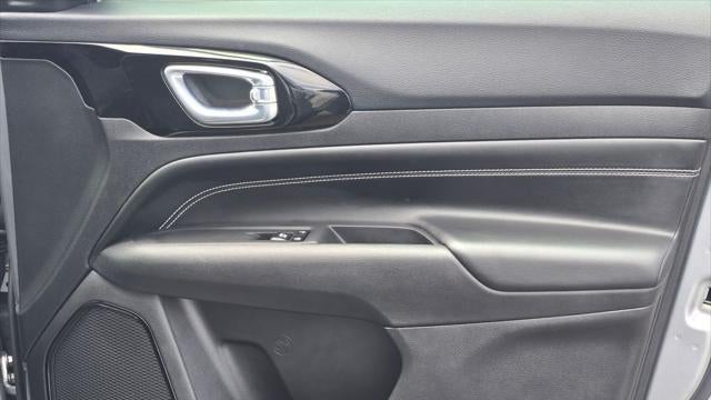 2023 Jeep Compass Altitude