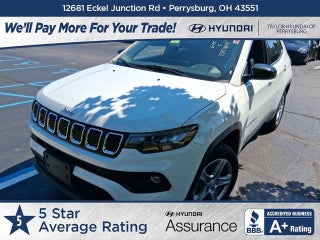 2023 Jeep Compass with Bright White Clearcoat Exterior