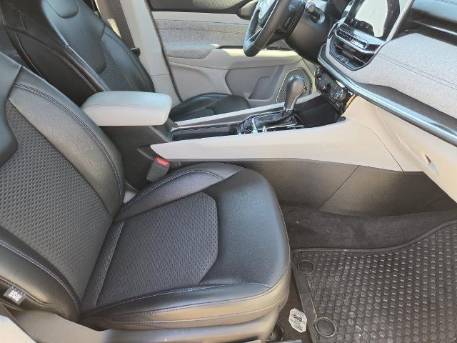 2023 Jeep Compass - $22,488