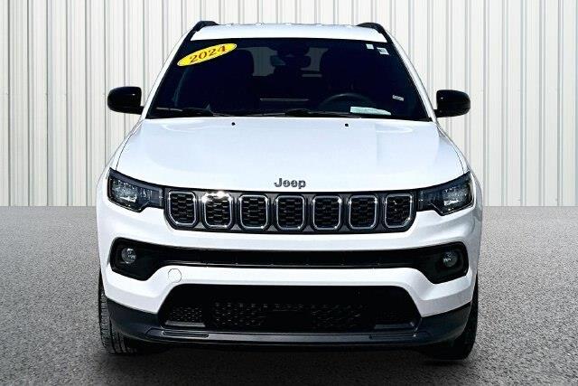 2024 Jeep Compass - $19,569
