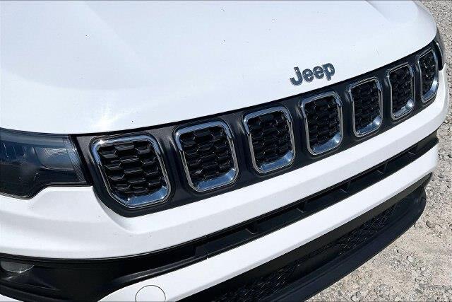 2024 Jeep Compass - $19,569