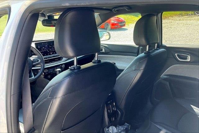 2024 Jeep Compass - $19,569