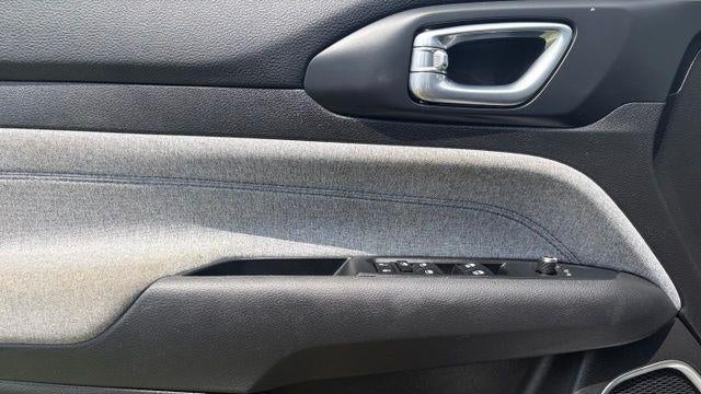 2024 Jeep Compass Altitude