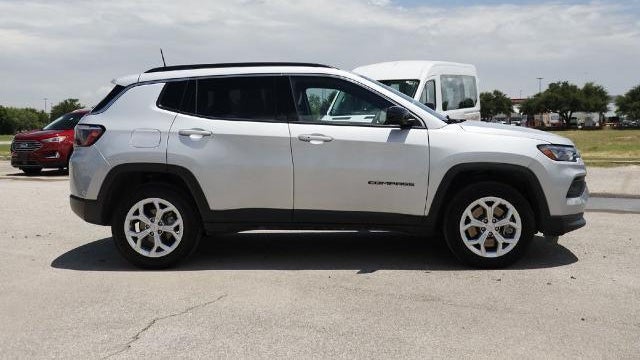 2024 Jeep Compass Altitude