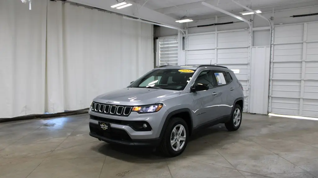 2024 Jeep Compass Altitude
