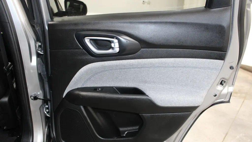 2024 Jeep Compass Altitude