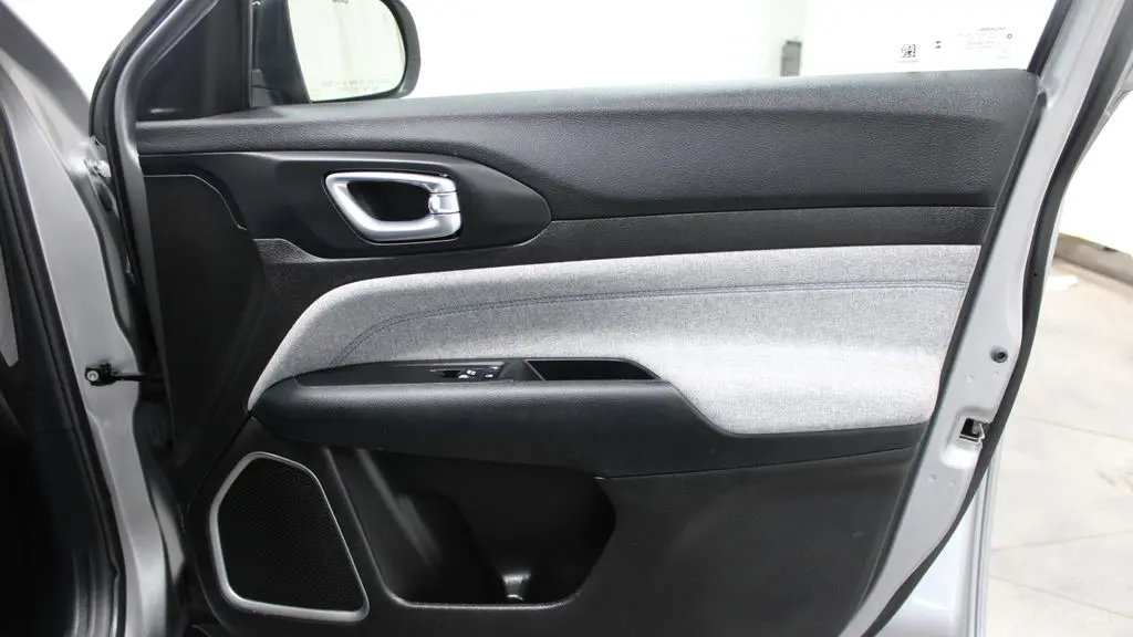 2024 Jeep Compass Altitude