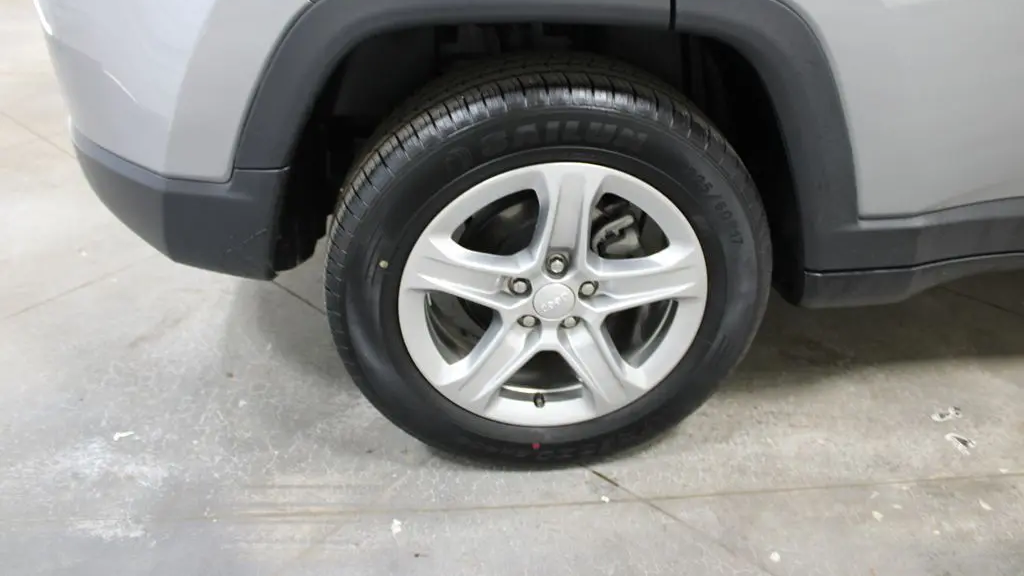 2024 Jeep Compass Altitude
