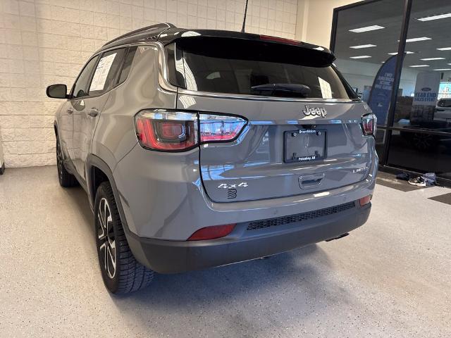 2022 Jeep Compass - $23,124