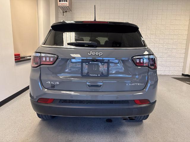 2022 Jeep Compass - $23,124