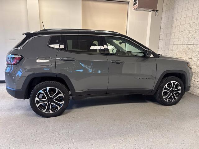 2022 Jeep Compass - $23,124