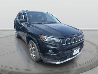 2022 Jeep Compass with Diamond Black Crystal Pearlcoat Exterior