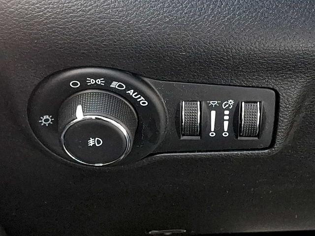 2022 Jeep Compass - $23,988