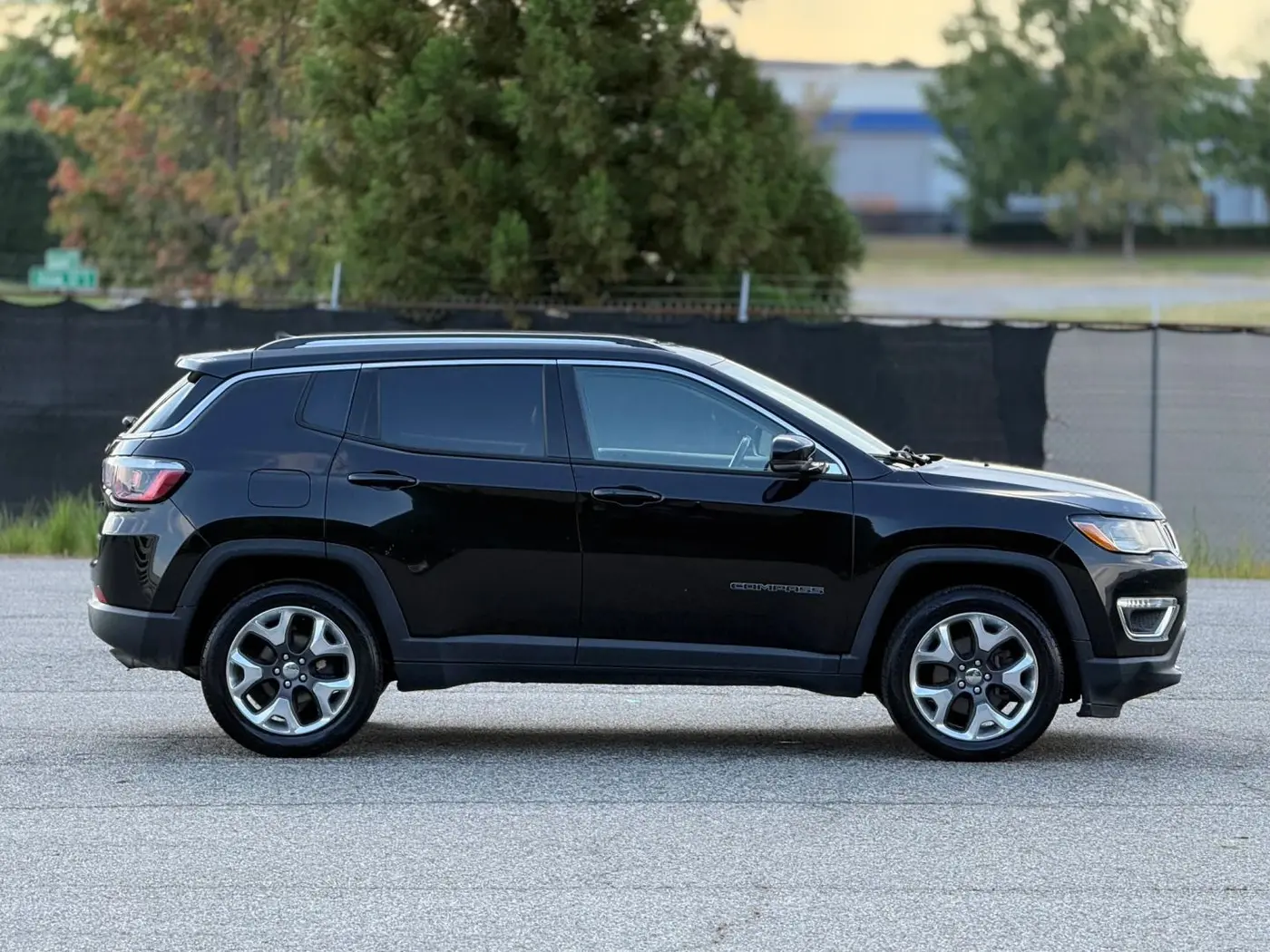 2018 Jeep Compass - $10,950