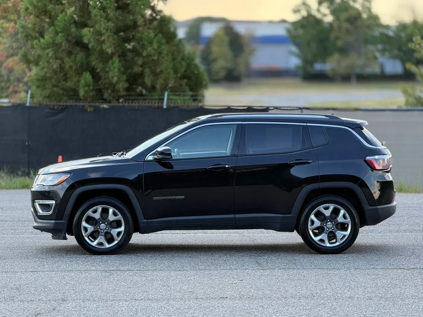 2018 Jeep Compass - $10,950