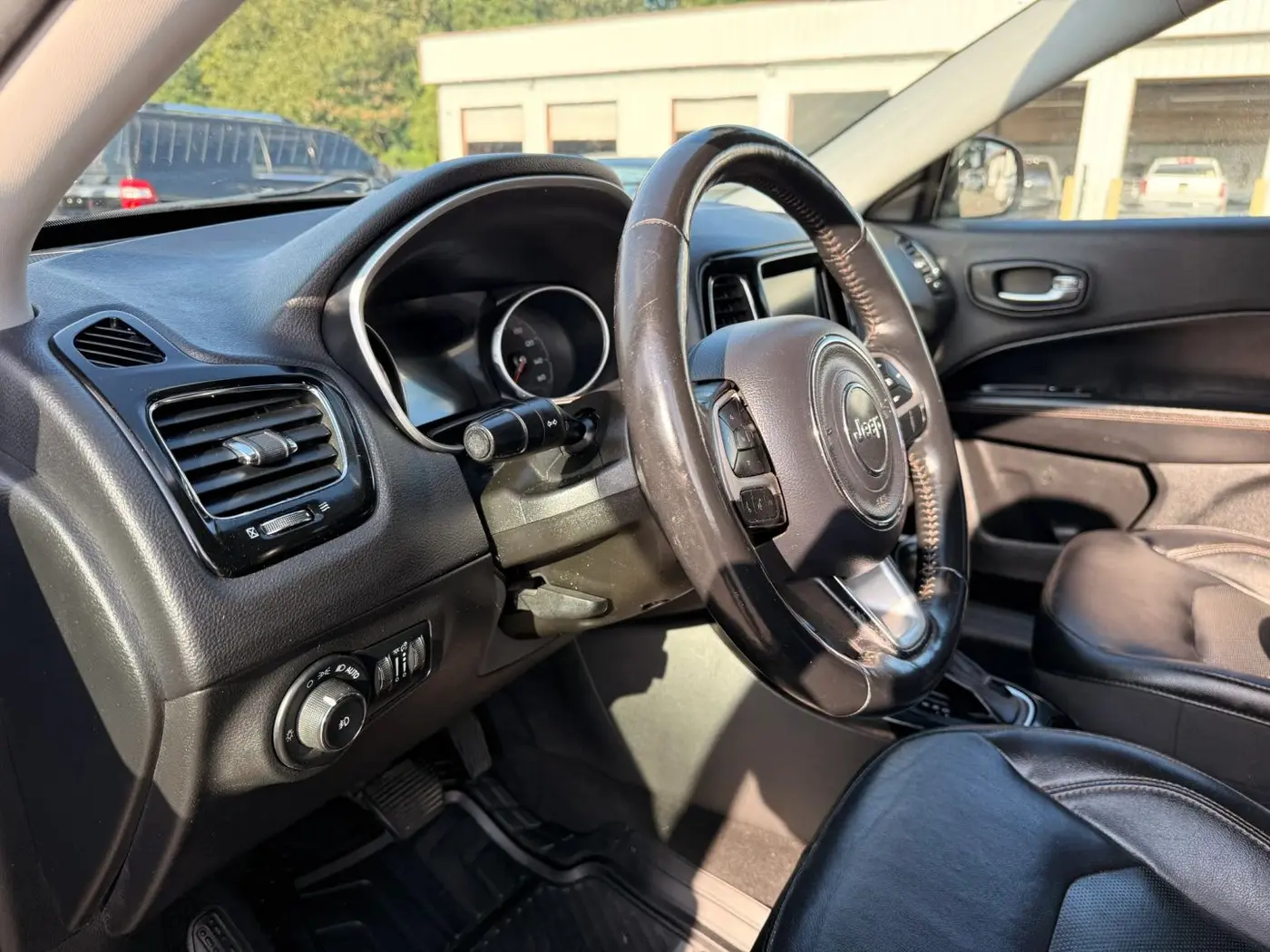 2018 Jeep Compass - $10,950