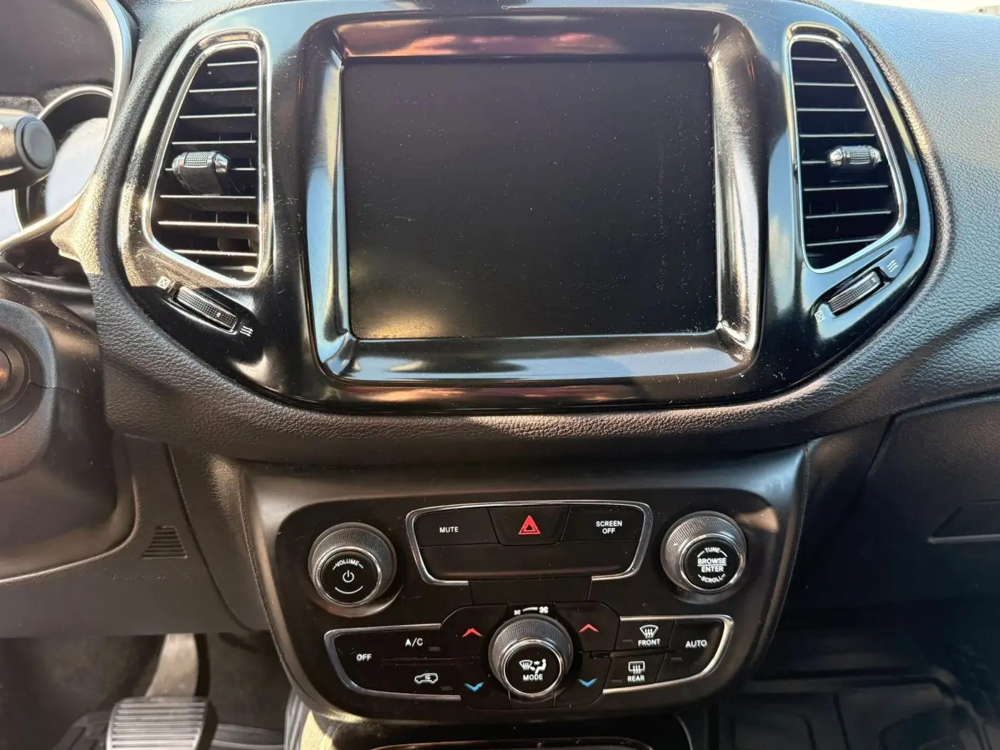2018 Jeep Compass - $10,950