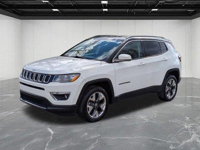 Photo of a 2019 Jeep Compass 4X4 High Altitude 4DR SUV for sale