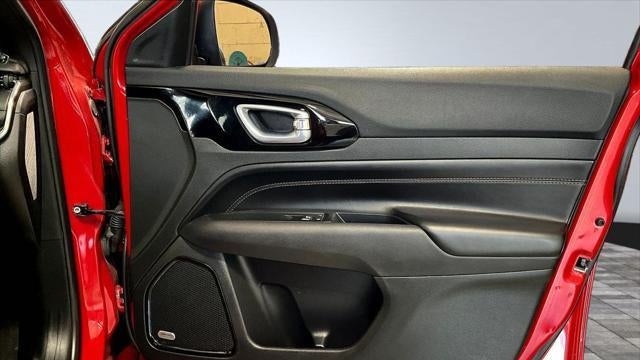 2022 Jeep Compass (Red) Edition