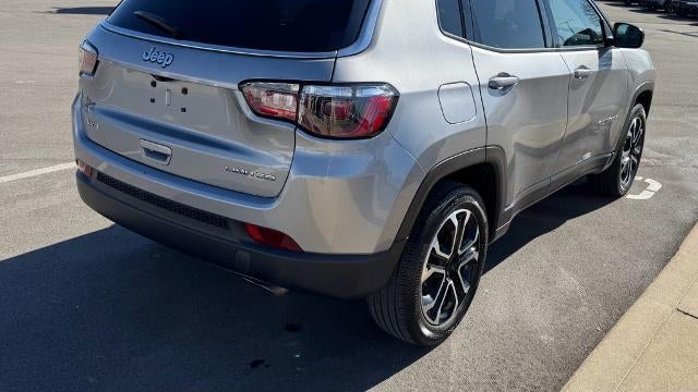 2022 Jeep Compass (Red) Edition