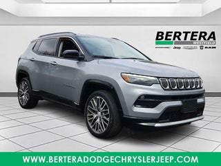 2022 Jeep Compass with Billet Silver Metallic Clearcoat Exterior