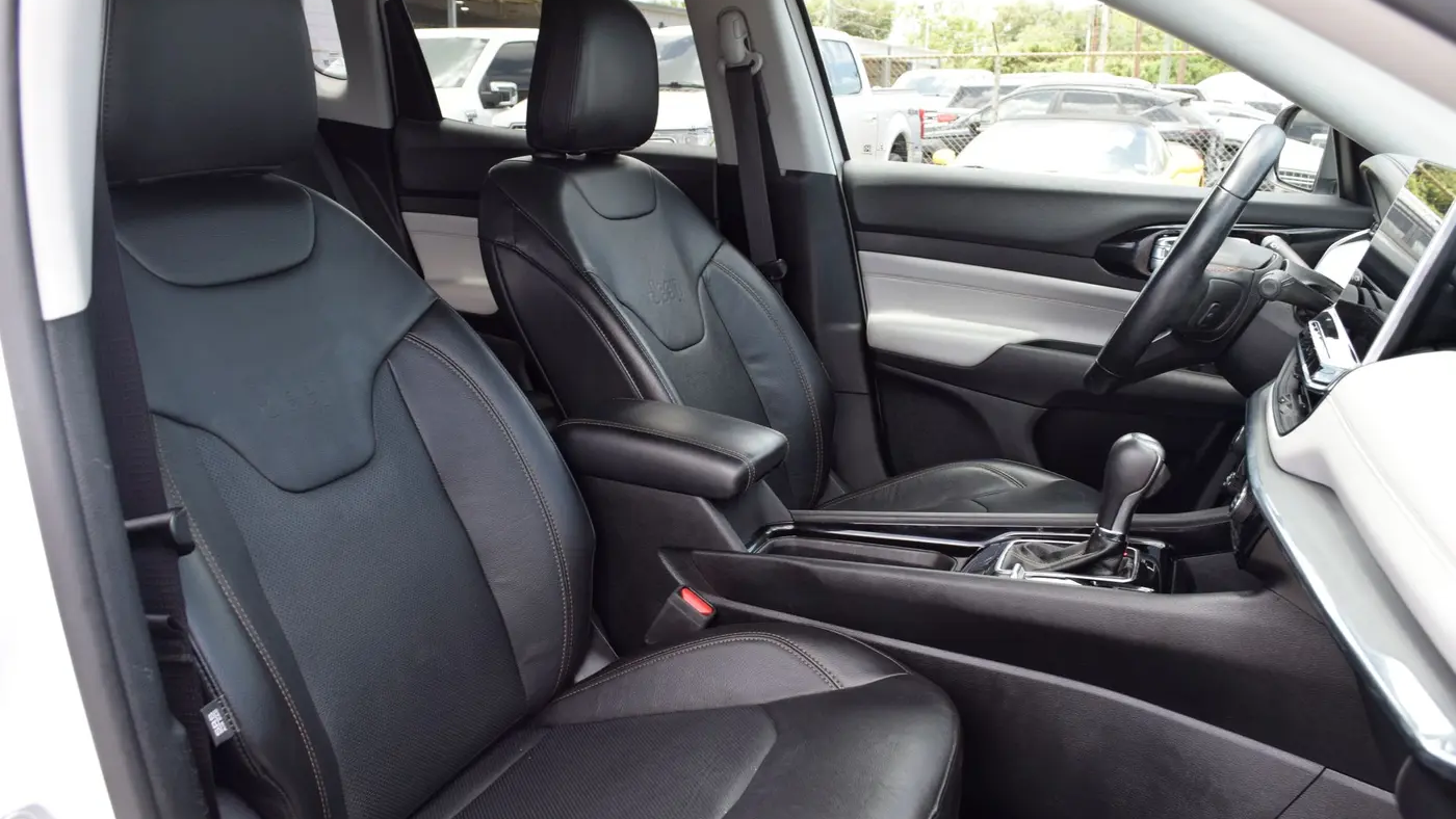2022 Jeep Compass (Red) Edition