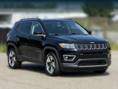 Photo of a 2019 Jeep Compass 4X4 High Altitude 4DR SUV for sale