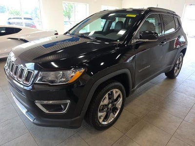 Photo of a 2019 Jeep Compass 4X4 High Altitude 4DR SUV for sale