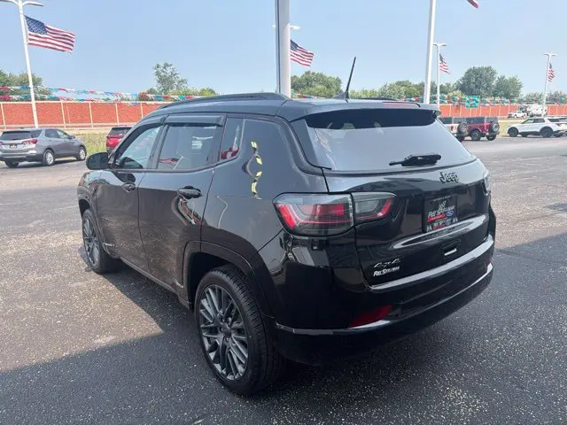 2022 Jeep Compass - $24,932