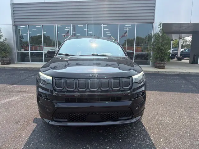 2022 Jeep Compass - $24,932