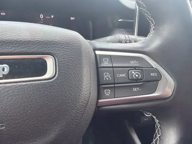 2022 Jeep Compass - $24,932