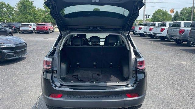 2022 Jeep Compass (Red) Edition