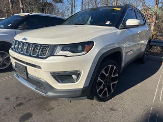 2017 Jeep Compass with Pearl White Tri-Coat Exterior