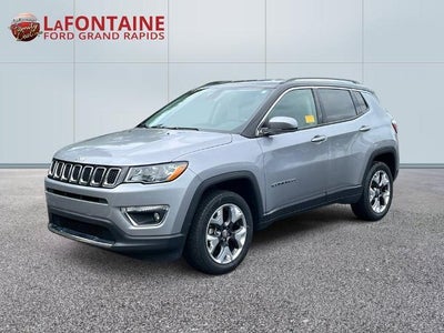 Photo of a 2019 Jeep Compass 4X4 High Altitude 4DR SUV for sale