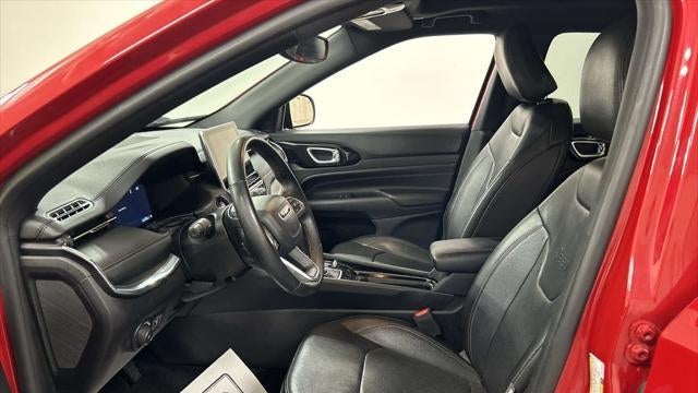 2022 Jeep Compass (Red) Edition