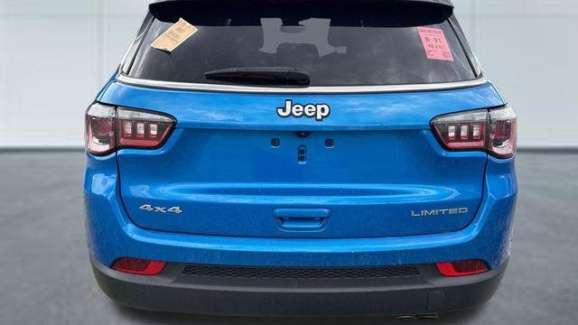 2022 Jeep Compass (Red) Edition
