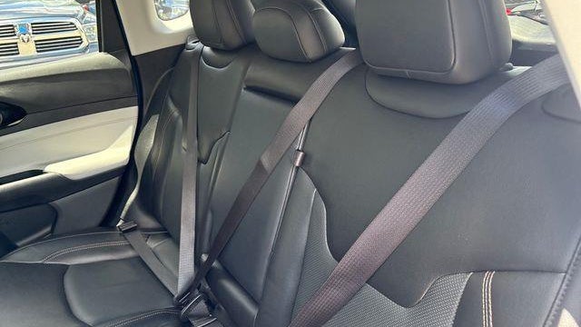 2022 Jeep Compass (Red) Edition