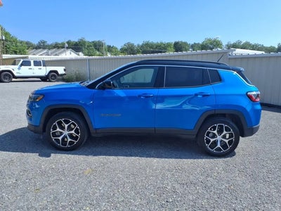 2024 Jeep Compass 4X4 Limited 4DR SUV