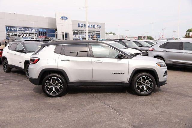 2025 Jeep Compass - $22,520