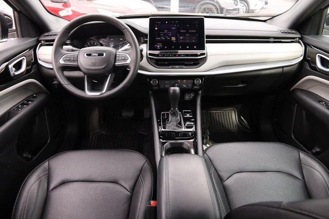 2025 Jeep Compass - $22,520