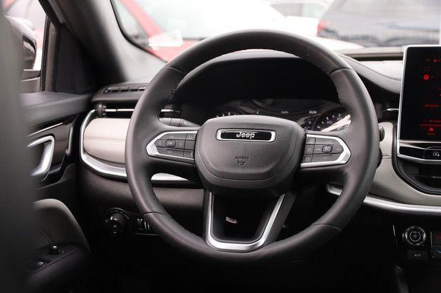 2025 Jeep Compass - $22,520