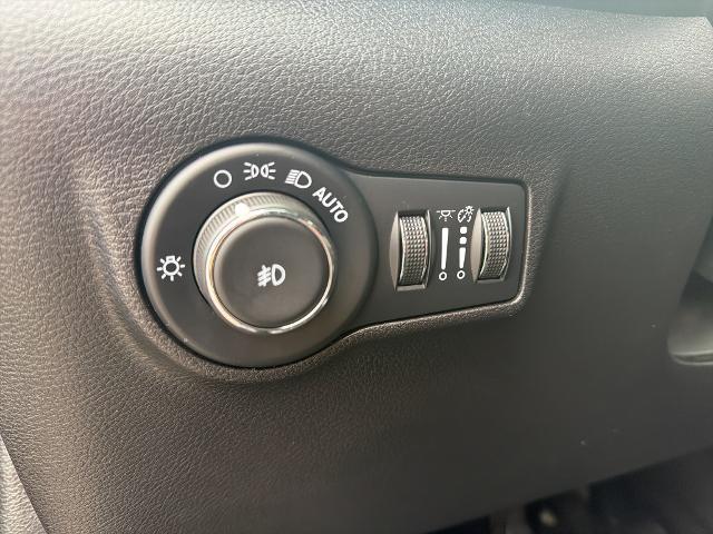 2025 Jeep Compass - $24,541