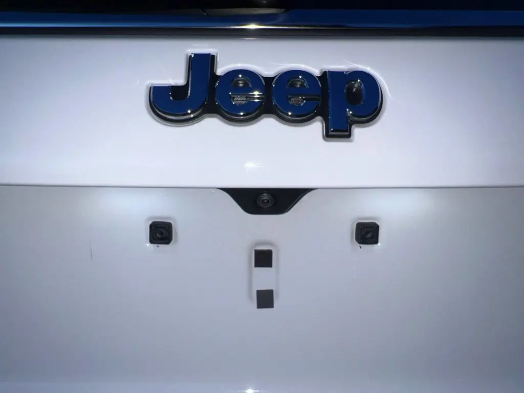 2026 Jeep Compass - $25,260