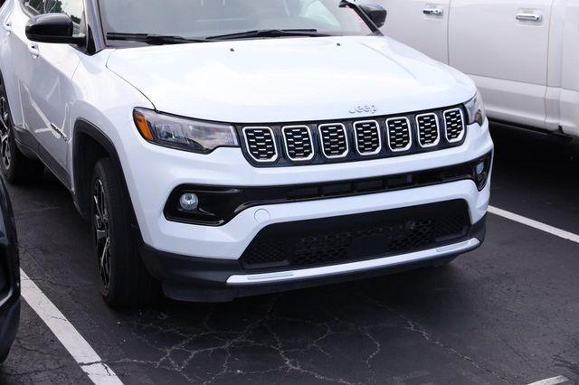 2025 Jeep Compass - $22,520