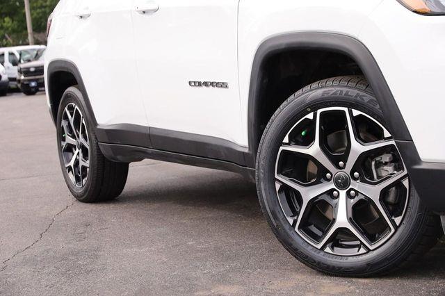2025 Jeep Compass - $22,520